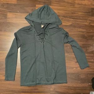 Small green Mossimo hooded long-sleeved top.